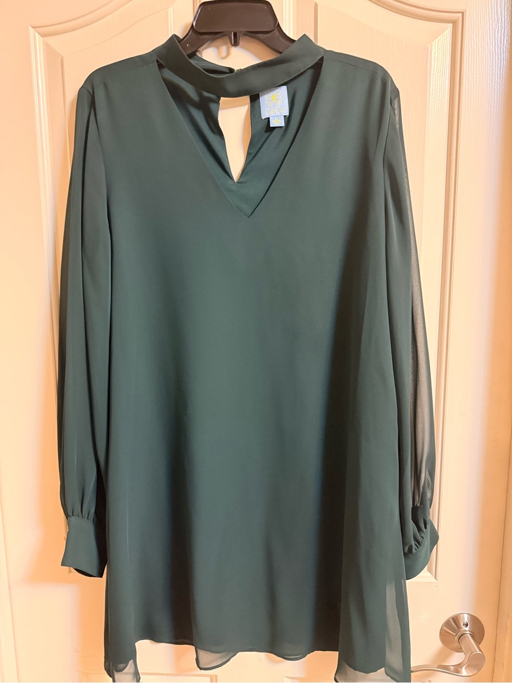 CeCe Forest Green Keyhole Chiffon Tunic